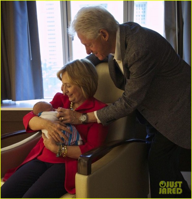 bill-clinton-shares-first-photo-of-chelsea-clintons-daughter-04