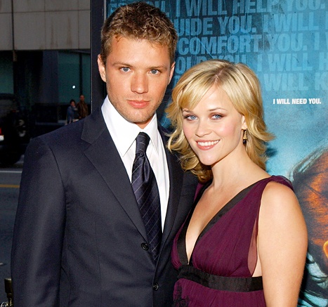 105429306_Ryan-Phillippe-Reese-Witherspoon-467