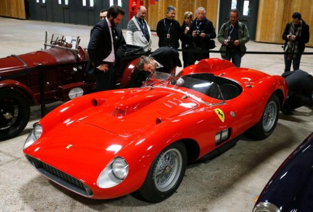 Лионель Месси купил самый дорогой автомобиль в мире