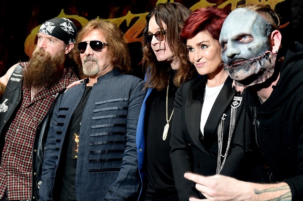 HOLLYWOOD, CA - MAY 12:  (L-R) Musicians Zakk Wylde, Geezer Butler, singer Ozzy Osbourne, Sharon Osbourne and singer Corey Taylor attend the Ozzy Osbourne and Corey Taylor special announcement at the Hollywood Palladium on May 12, 2016 in Hollywood, California. Ozzfest and Knotfest are joining together for a weekend of music September 24th and 25th in San Bernardino, California.  (Photo by Kevin Winter/Getty Images) 