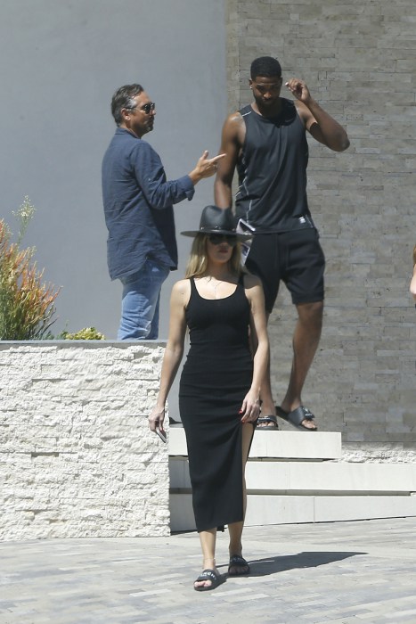EXCLUSIVE: ** PREMIUM EXCLUSIVE RATES APPLY** Khloe Kardashian and Cleveland Cavaliers player Tristan Thompson spend Thursday afternoon looking around a mansion in Beverly Hills.
