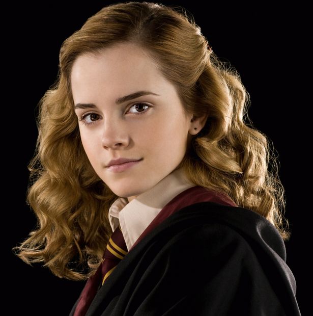 Hermione-Granger-in-Warner-Bros-Pictures-fantasy-Harry-Potter-and-the-Half-Blood-Prince