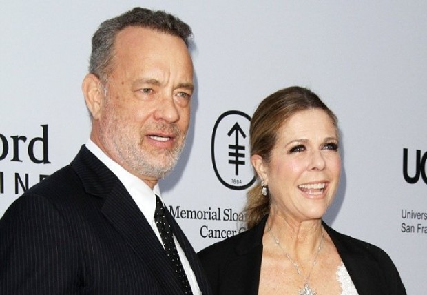 tabloids-apologize-to-tom-hanks-and-rita-wilson-for-false-divorce-stories