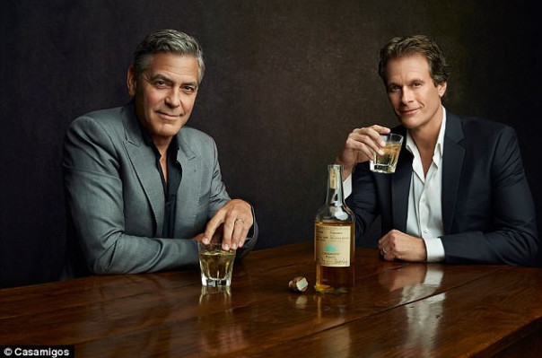 У Джорджа Клуни купили бренд текилы за $1 млрд - 1