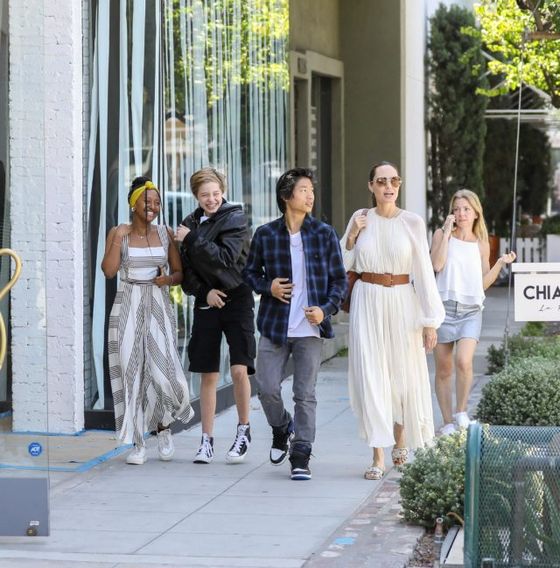 Angelina Jolie lloks amazing in Beverly Hills with her kids