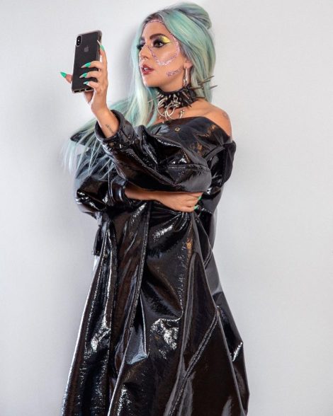 Леди Гага: откровенно о пережитых психических заболеваниях, депрессии и суицидальных мыслях