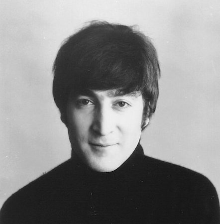 Убийца Джона Леннона попросил прощения у родных музыканта: с момента трагедии прошло 40 лет