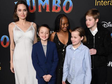 Анджелина Джоли вновь запретила Брэду Питту видеться с детьми: на этот раз у нее новая причина