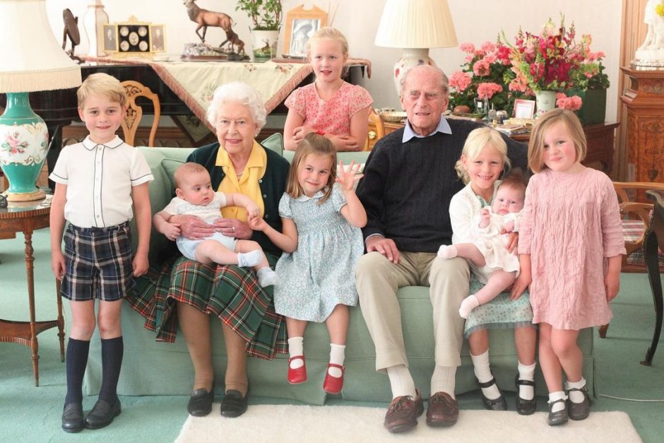 Кейт Миддлтон идет с детьми в магазин: принц Джордж и принцесса Шарлотта оплачивали свои покупки собственными деньгами