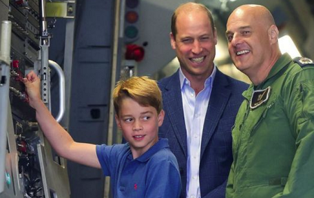 Дети Кейт Миддлтон и принца Уильяма посетили военное авиашоу: фото - 2