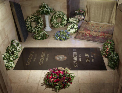 Принц Гарри посетил могилу своей бабушки — королевы Елизаветы II - 1
