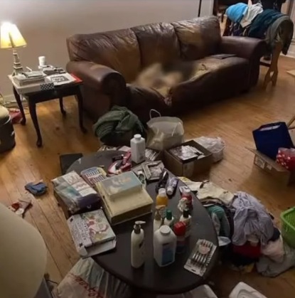 В США дочь медленно умирала от истощения на диване: родители обвиняются в пренебрежении уходом - 2 Лейси Эллен Флетчер