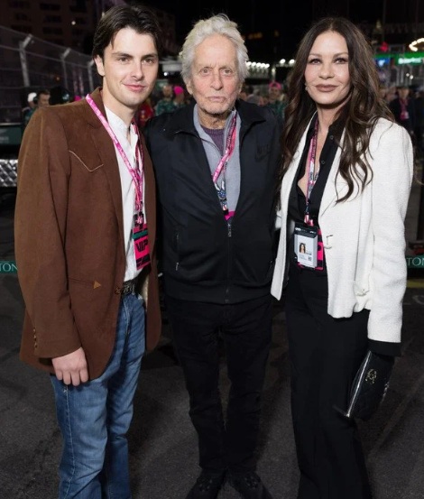 Кэтрин Зета-Джонс, Майкл Дуглас