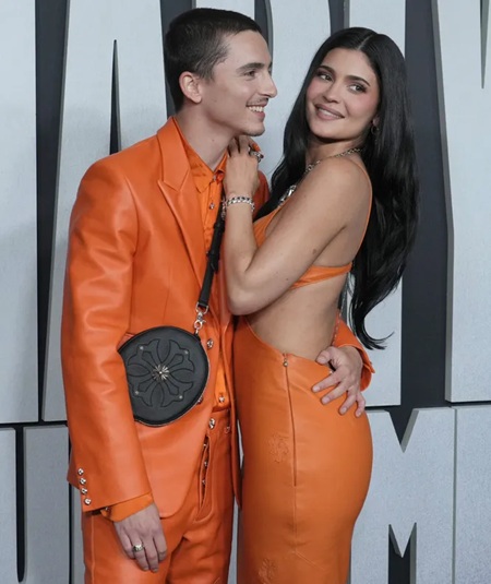 Кайли Дженнер и Тимоти Шаламе развеяли слухи о разрыве, появившись вместе на премьере фильма - 1 Кайли Дженнер, Тимоти Шаламе