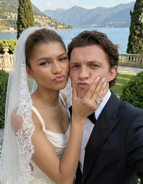 Зендея и Том Холланд тайно поженились: свадьба могла состояться ещё в 2024 году - 2 Зендая, Том Холланд