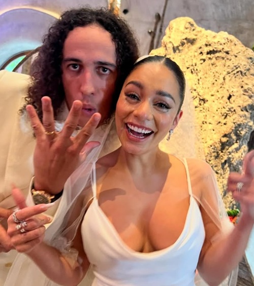 Ванесса Хадженс, Коул Такер