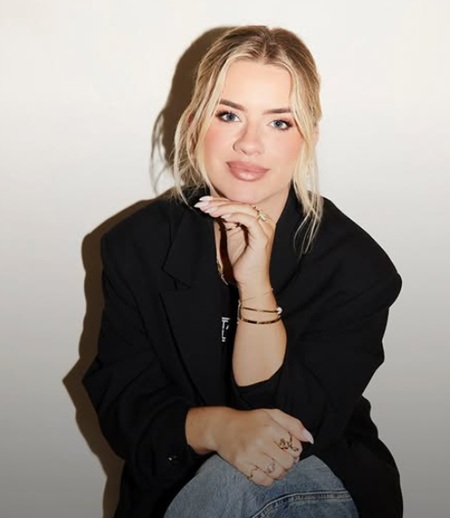 Британская контент-блогерша, Грейс Беверли