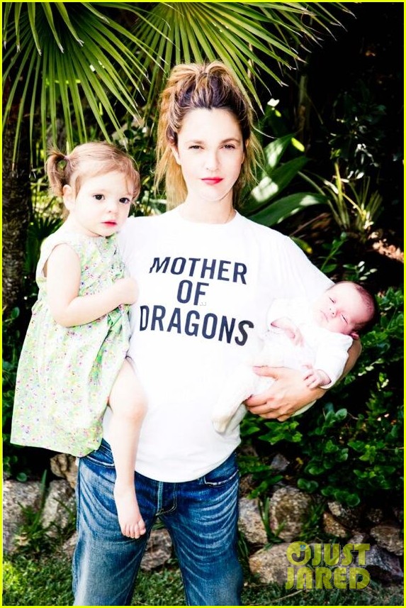 drew-barrymore-shares-picture-of-daughters-frankie-olive-01