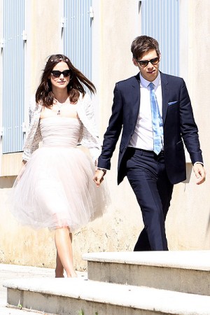 USA-AUS ONLY Keira Knightley and James Righton romantic wedd