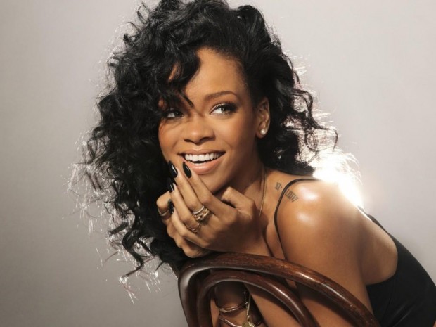 Rihanna-2014