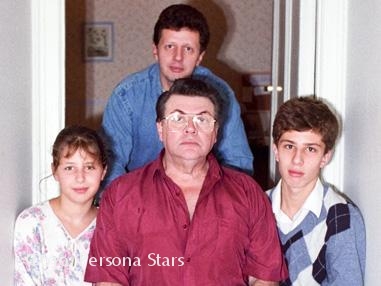 Александр Ширвиндт с семьей