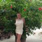 Анастасия Волочкова встретилась со скатом на Мальдивах