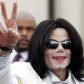 Майкл Джексон принимал гормонотерапию с 13 лет, чтобы его голос был выше