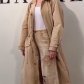 Энн Хэтэуэй удивила всех «идеально гладким» лицом на показе Ralph Lauren