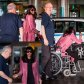 Наоми Кемпбэлл передвигается в инвалидной коляске из-за болей