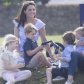 Кейт Миддлтон с детьми посетила турнир поло