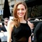 Анджелина Джоли готовится к операции по удалению яичников и сообщила, что находится в состоянии менопаузы