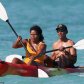 Мишель и Барак Обама встречают Рождество на Гавайях, осваивая активный досуг на байдарках