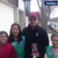 Том Хэнкс помог девочкам-скаутам продавать печенье