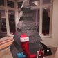 Рианна заполучила необычную новогоднюю елку