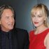 Отец Дакоты Джонсон познакомился с Крисом Мартином