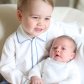 В сеть попали совместные снимки принца Джорджа и принцессы Шарлотты