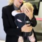 Кейт Бланшетт со своей дочерью Эдит замечены в аэропорту Сиднея