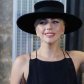 Леди Гага представила клип на песню «Perfect Illusion»