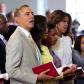 Мишель Обама опубликовала новое фото с дочерями, чтобы поздравить Барака Обаму в честь Дня отца