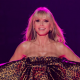 Хайди Клум в королевском синем на церемонии iHeartRadio Music Awards Хайди Клум в королевском синем на церемонии iHeartRadio Music Awards