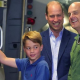 Дети Кейт Миддлтон и принца Уильяма посетили военное авиашоу: фото
